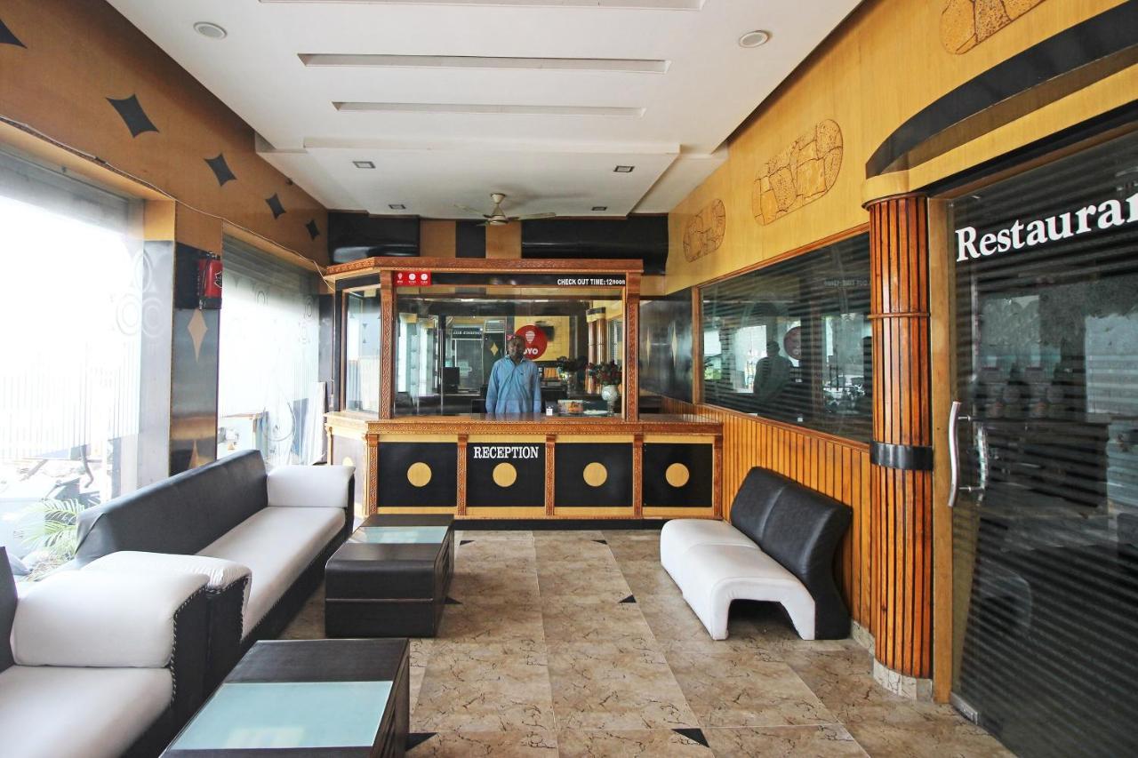 Oyo 9388 Yash Hotel Dzsaipur Kültér fotó